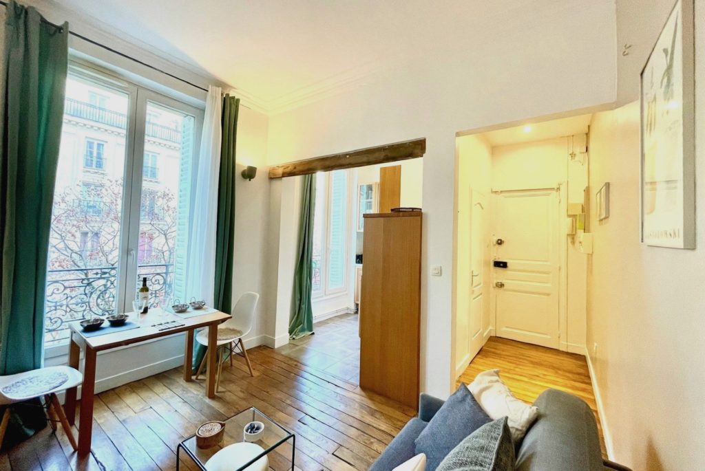 appartement-2pieces-75001-a-Paris-101202-345360400605