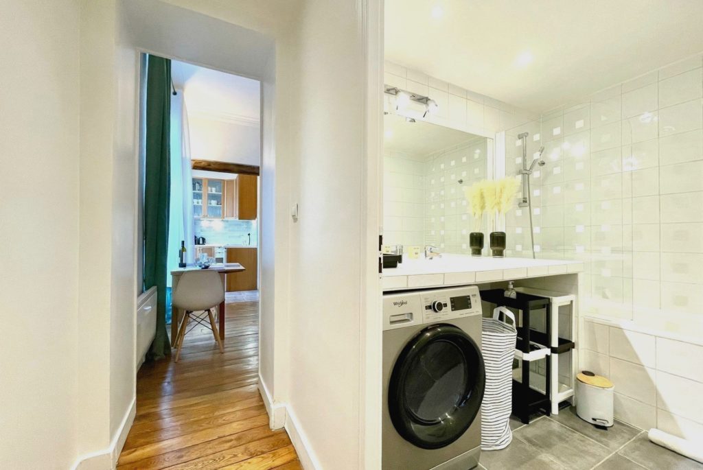 appartement-2pieces-75001-a-Paris-101202-345360426188