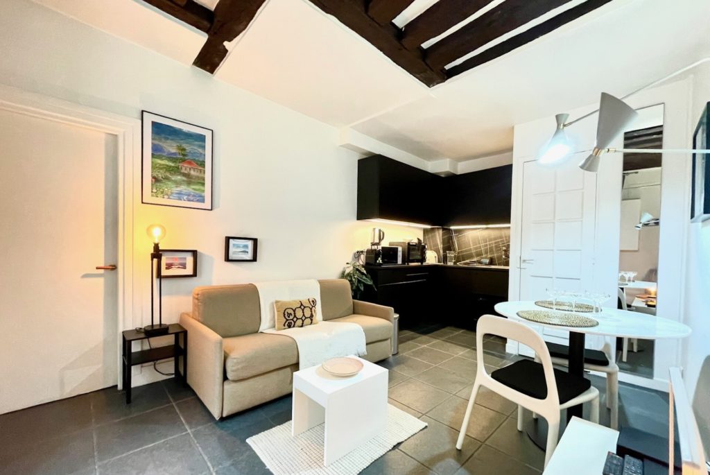 Location Appartement Meublé - 30 m² - 2 pièces - 75002 Paris - 102261 - 422308384979