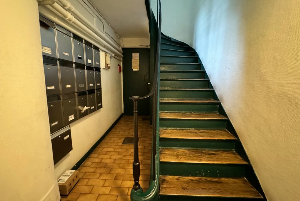 appartement-2pieces-75002-a-Paris-102439-299179376872