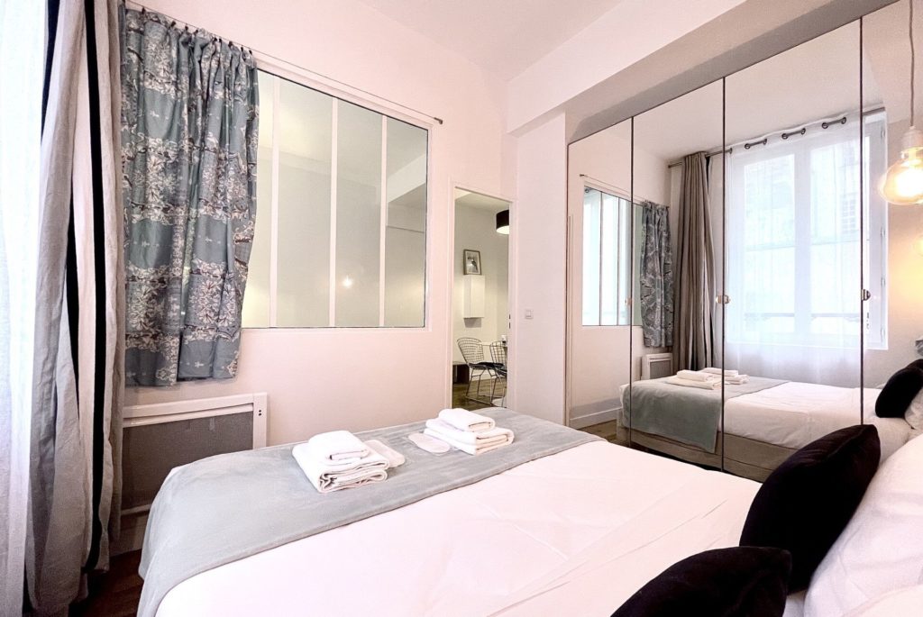 Location Appartement Meublé - 28 m² - 2 pièces - 75002 Paris - 102467 - 392301622475