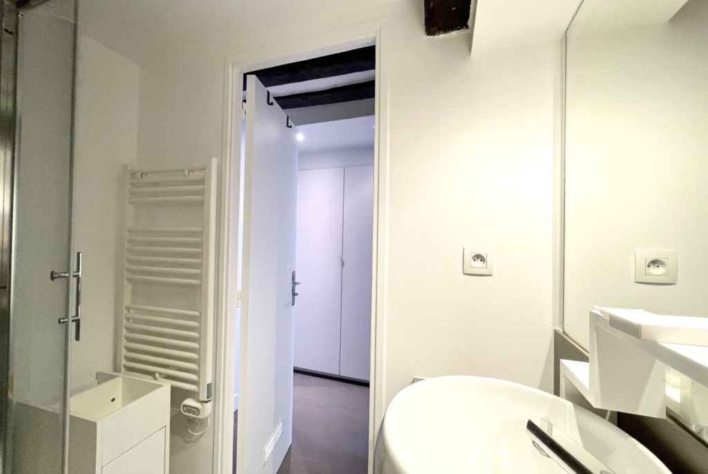 Location Appartement Meublé - 43.43 m² - 2 pièces - 75002 Paris - 102914 - 393154109683