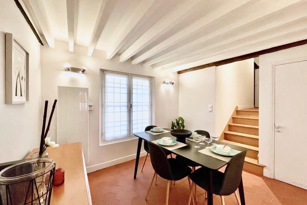 Location Appartement Meublé - 70 m² - 2 pièces - 75004 Paris - 104166 - 421653851385