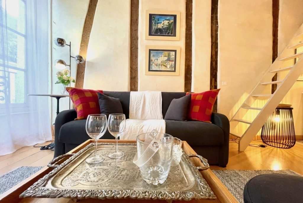 Location Appartement Meublé - 37.12 m² - 2 pièces - 75004 Paris - 104316 - 440666466498