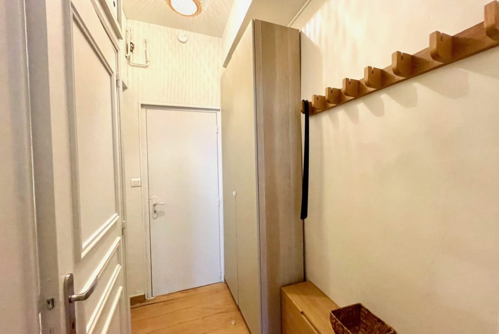Location Appartement Meublé - 37.12 m² - 2 pièces - 75004 Paris - 104316 - 440666490073
