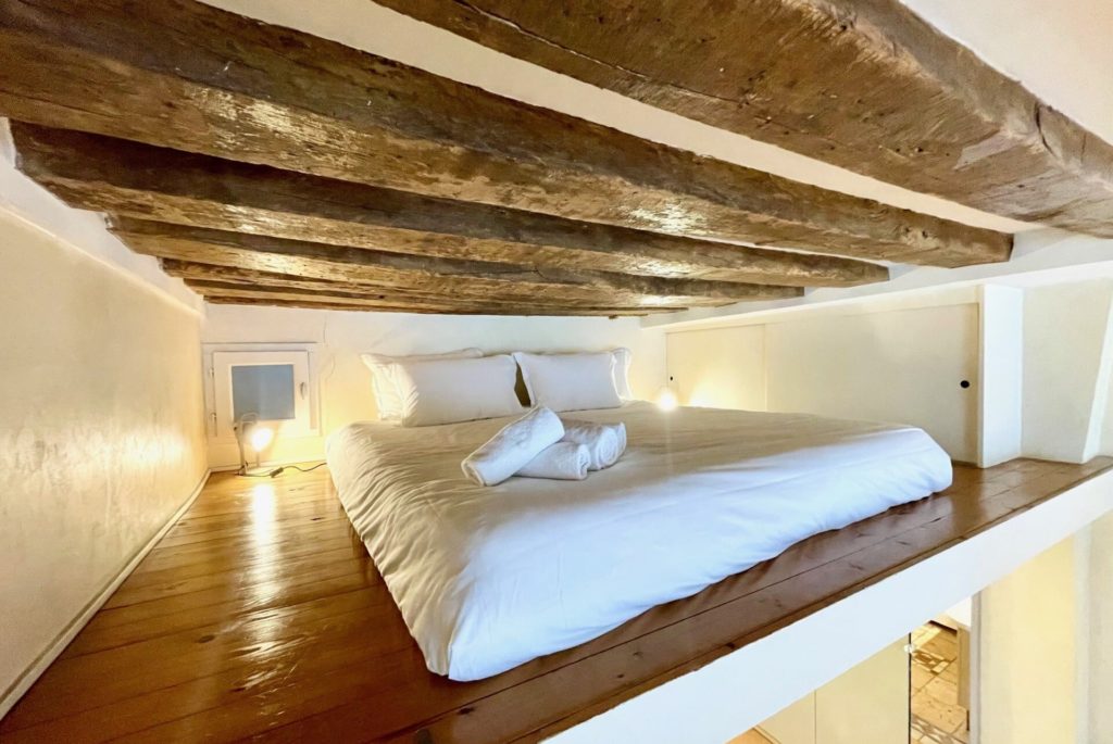 Location Appartement Meublé - 37.12 m² - 2 pièces - 75004 Paris - 104316 - 440694261967