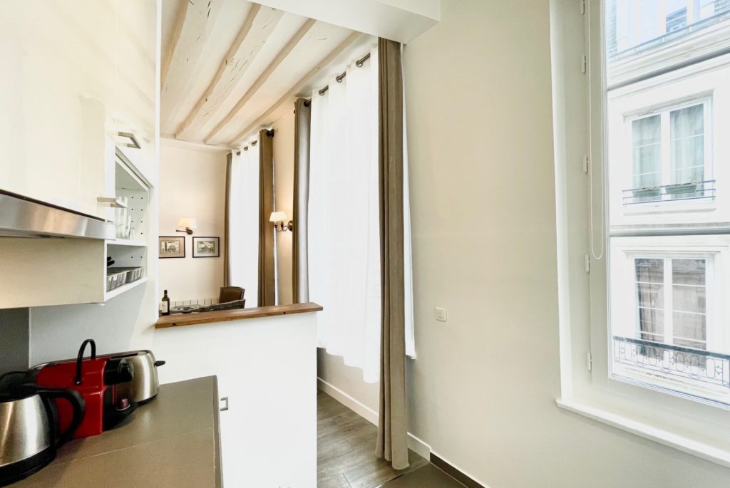 Location Appartement Meublé - 37 m² - 2 pièces - 75004 Paris - 104327 - 434126880977