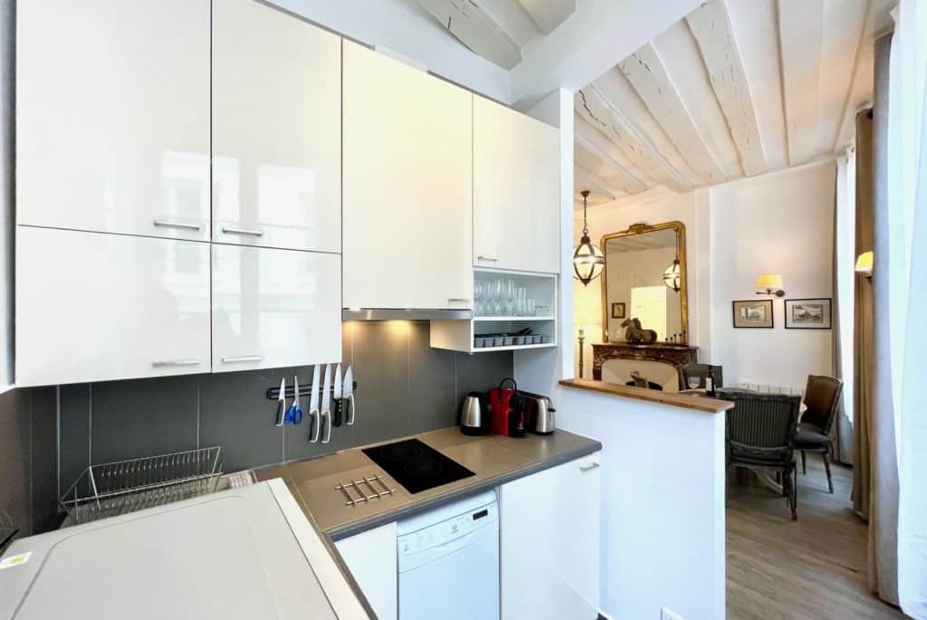 Location Appartement Meublé - 37 m² - 2 pièces - 75004 Paris - 104327 - 434157026501