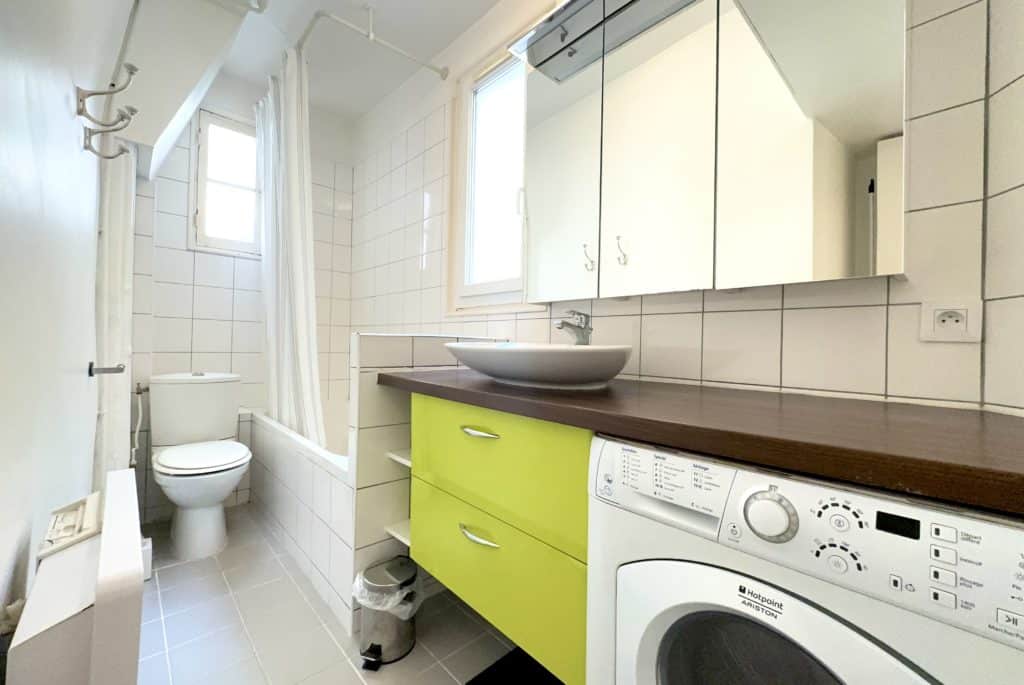Location Appartement Meublé - 2 pièces - 35 m² - Quartier Latin - Saint Germain de Prés - Odéon - 75005 Paris - 105226-4