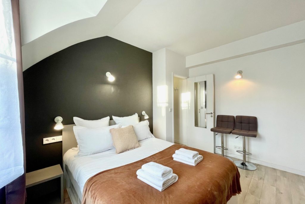 appartement-2pieces-75007-a-Paris-107246-344841628920