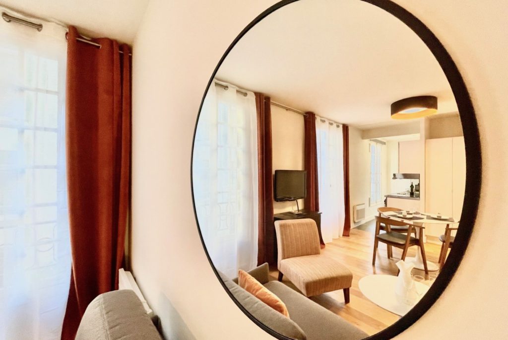 appartement-2pieces-75007-a-Paris-107404-335565902020