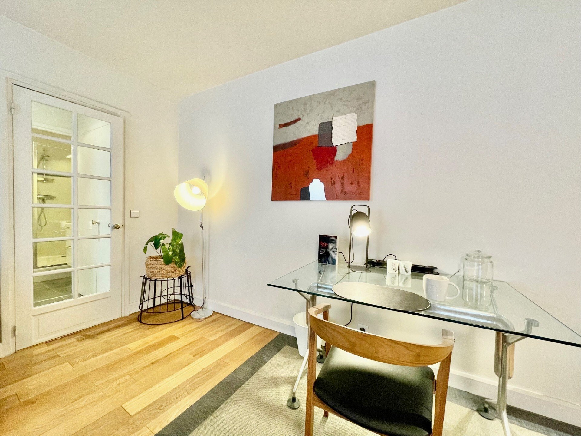 Location Appartement Meublé 2 Rooms ​42m2 ​​Invalides​ Paris