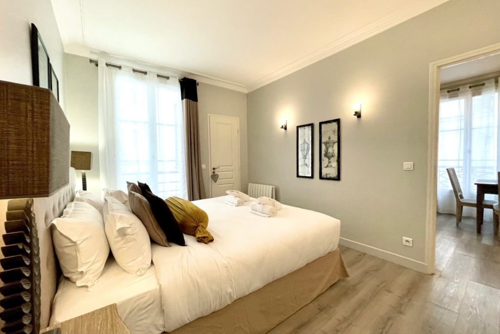 Location Appartement Meublé - 40.45 m² - 2 pièces - 75007 Paris - 107539 - 408908522710