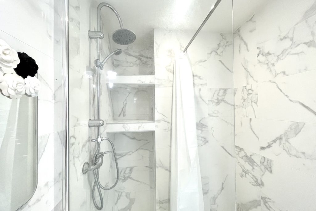 Location Appartement Meublé - 38 m² - 2 pièces - 75008 Paris - 108001 - 410560404723