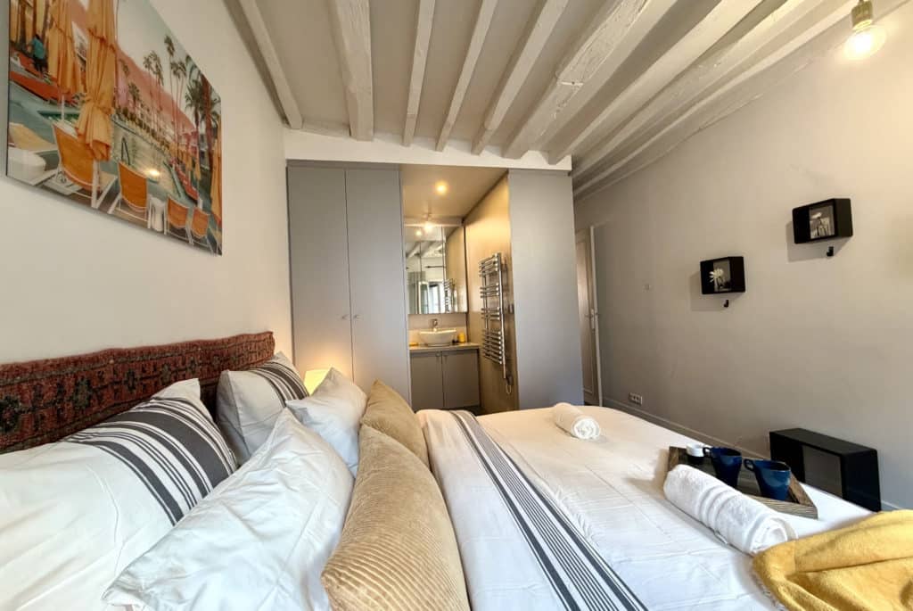 Location Appartement Meublé - 33 m² - 2 pièces - 75008 Paris - 108068 - 440955978986
