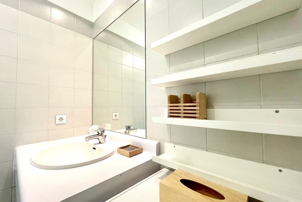 Location Appartement Meublé - 53.07 m² - 2 pièces - 75008 Paris - 108283 - 369874361535