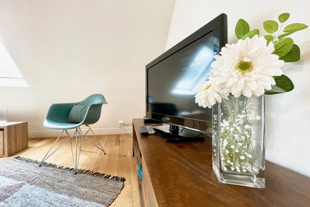 Location Appartement Meublé - 53.07 m² - 2 pièces - 75008 Paris - 108283 - 369875131619