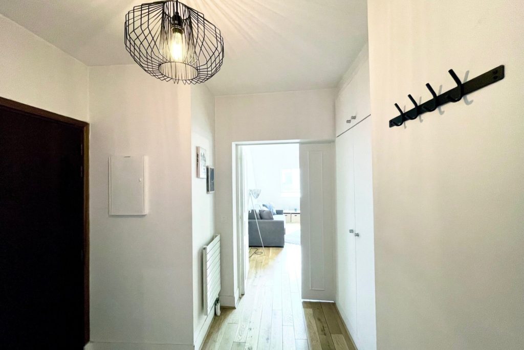 Location Appartement Meublé - 53.07 m² - 2 pièces - 75008 Paris - 108283 - 369875163375