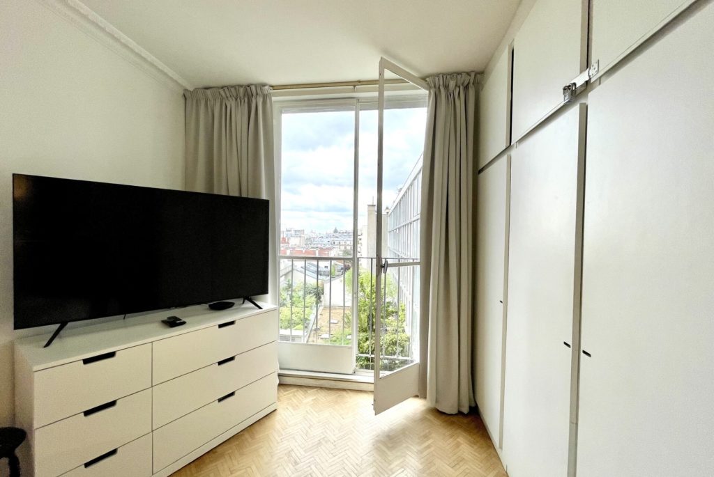Location Appartement Meublé - 42.77 m² - 2 pièces - 75011 Paris - 111042 - 407839894730