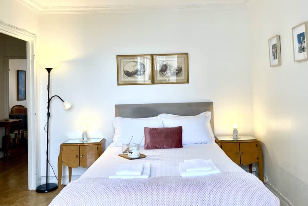 Location Appartement Meublé - 42.77 m² - 2 pièces - 75011 Paris - 111042 - 407840104639