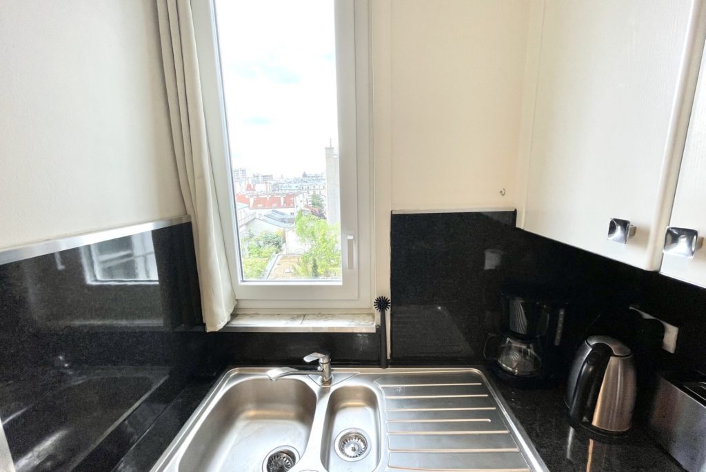 Location Appartement Meublé - 42.77 m² - 2 pièces - 75011 Paris - 111042 - 407840104646
