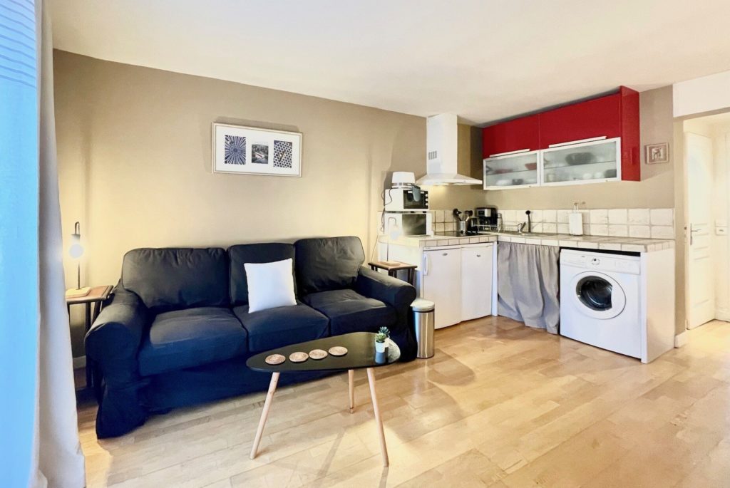 Location Appartement Meublé - 31 m² - 2 pièces - 75012 Paris - 112350 - 344757772481