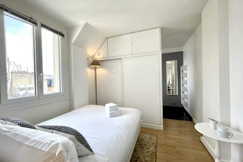 Location Appartement Meublé - 46.25 m² - 2 pièces - 75015 Paris - 115094 - 392671993043