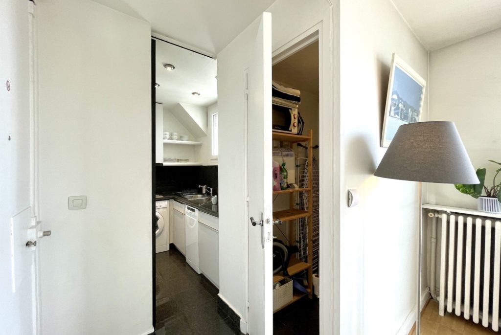 Location Appartement Meublé - 46.25 m² - 2 pièces - 75015 Paris - 115094 - 392673107183