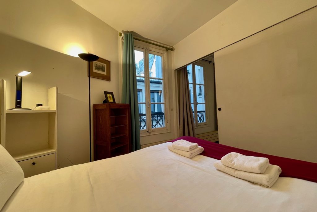 Location Appartement Meublé - 3 pièces - 92 m² - Bonne Nouvelle - Poissonnière - 75002 Paris - 202300-10