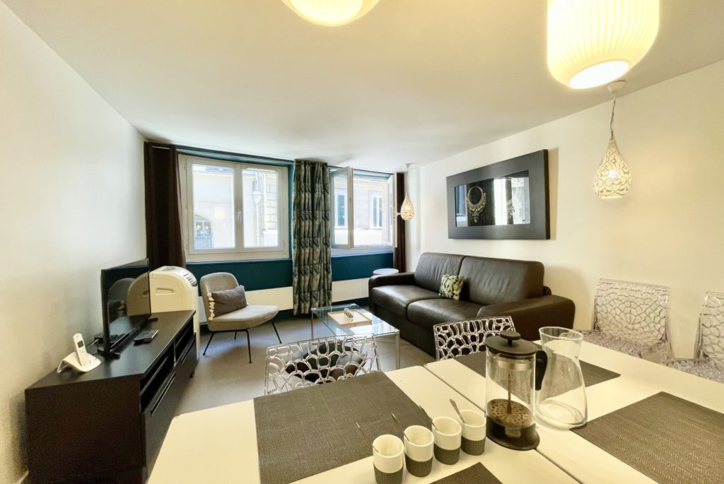 Location Appartement Meublé - 3 pièces - 57 m² - Sentier - Bonne Nouvelle - 75002 Paris - 202419