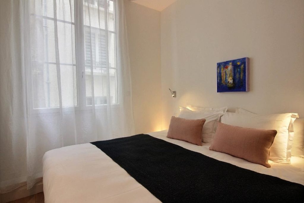 Location Appartement Meublé 3 pièces - 76 m² - Montorgueil - 75002 Paris - 202090-22