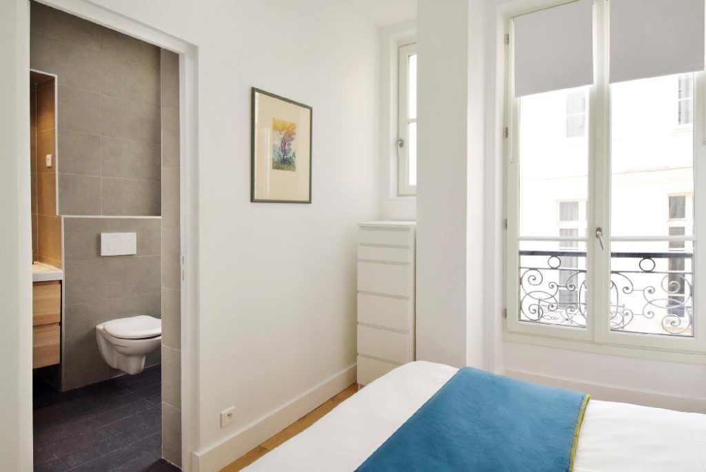 Furnished apartment - 3 rooms- 60 sqm- Montorgueil- 75002 Paris -202095-9