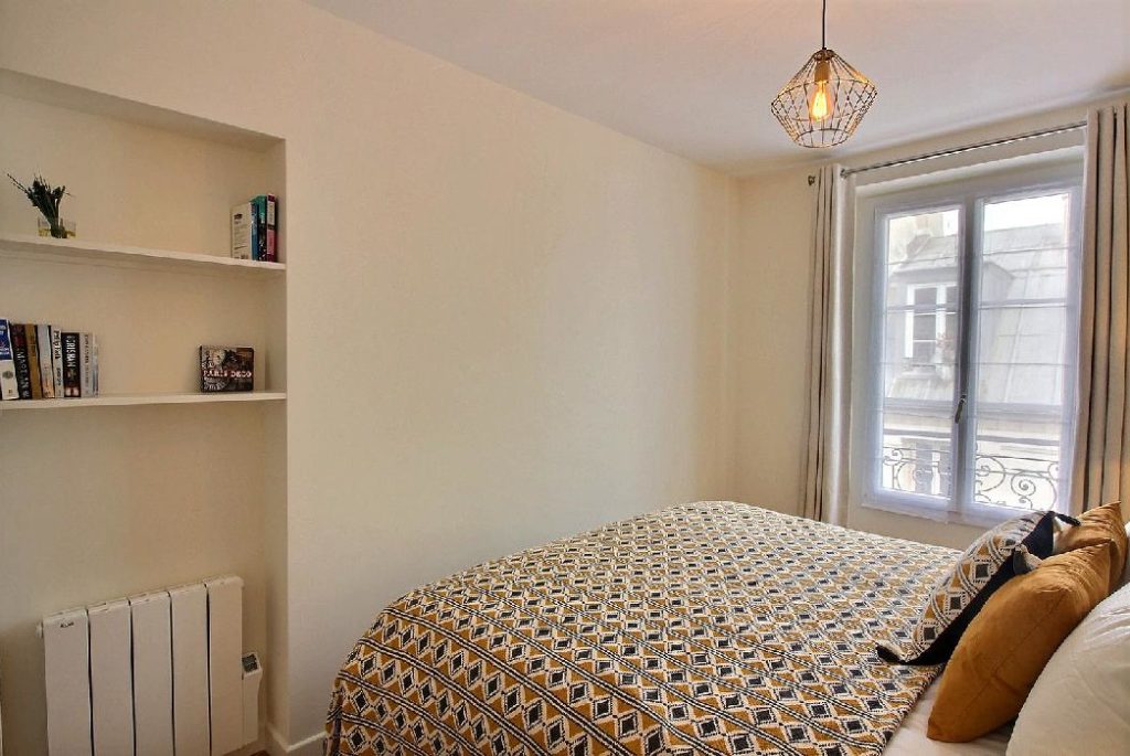 Furnished apartment - 3 rooms - 63 sqm - Champ de Mars - 75007 Paris - 207211-25