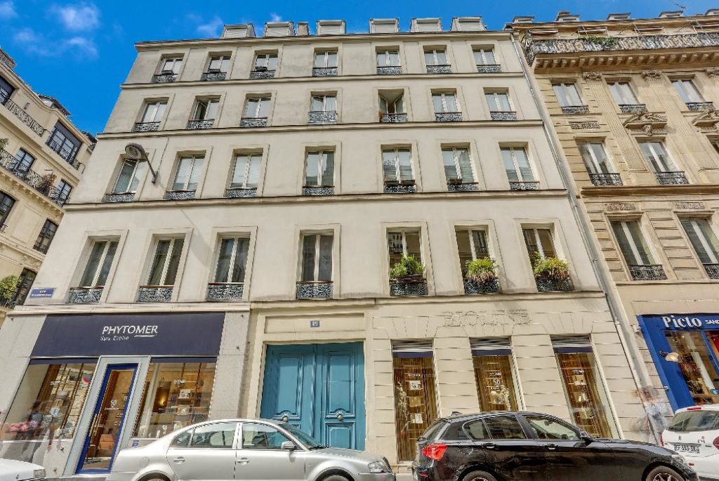 Furnished apartment3 rooms - 55 sqm - Champs Elysées - Etoile- 75008 Paris -208014-1