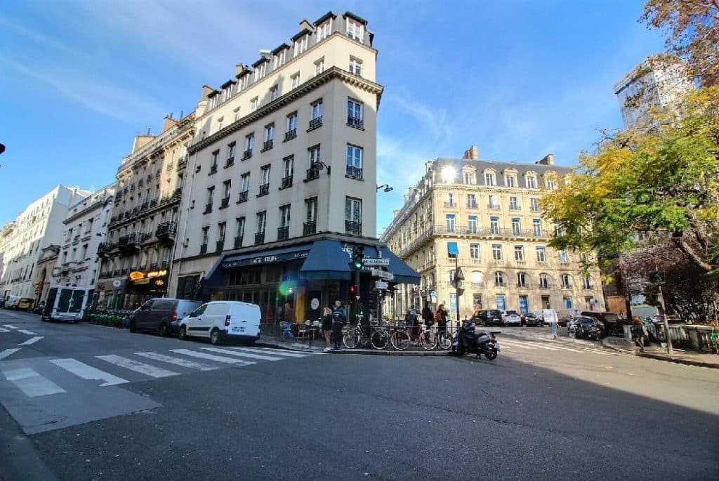 Furnished apartment - 3 rooms - 65 sqm - St Lazare - 75009 Paris - 209417-8