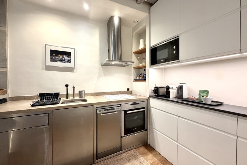 Location Appartement Meublé - 88.82 m² - 3 pièces - 75003 Paris - 203079 - 450191560926