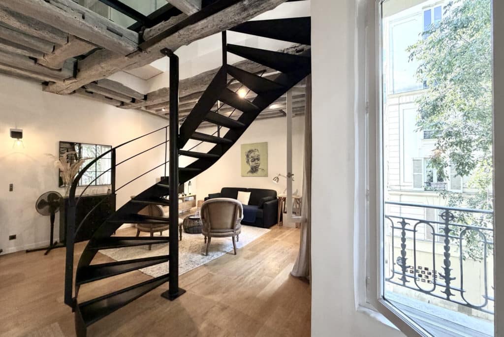 Location Appartement Meublé - 88.82 m² - 3 pièces - 75003 Paris - 203079 - 450191560928