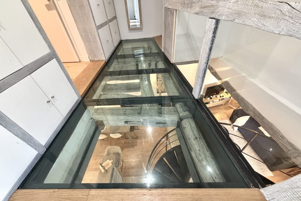Location Appartement Meublé - 88.82 m² - 3 pièces - 75003 Paris - 203079 - 450191560931