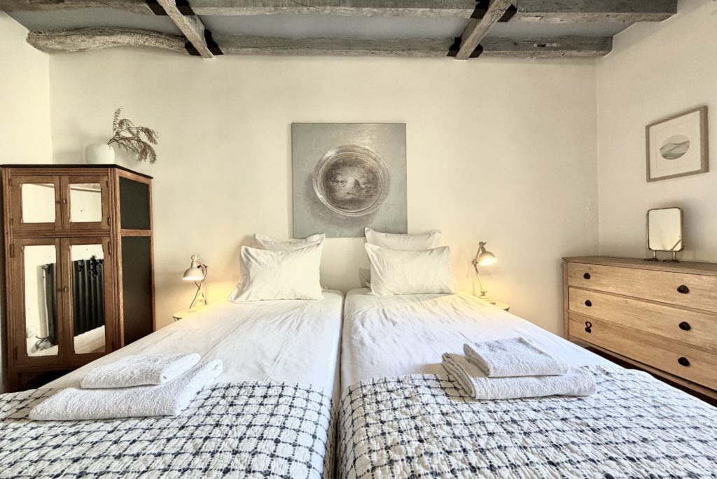 Location Appartement Meublé - 88.82 m² - 3 pièces - 75003 Paris - 203079 - 450191602926