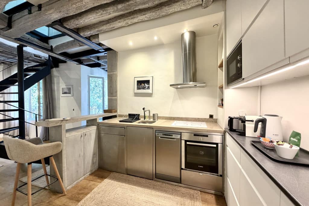 Location Appartement Meublé - 88.82 m² - 3 pièces - 75003 Paris - 203079 - 450191646926