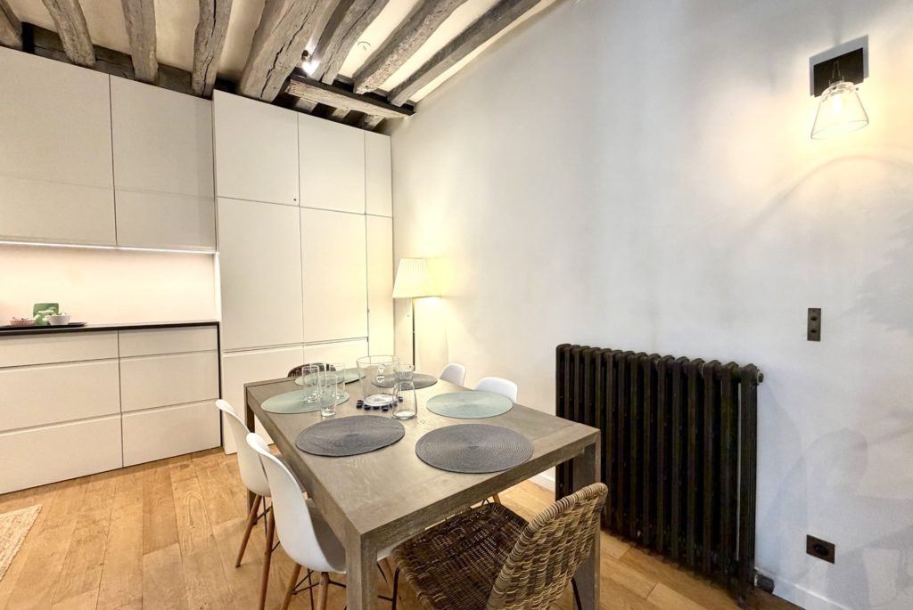 Location Appartement Meublé - 88.82 m² - 3 pièces - 75003 Paris - 203079 - 450191646929