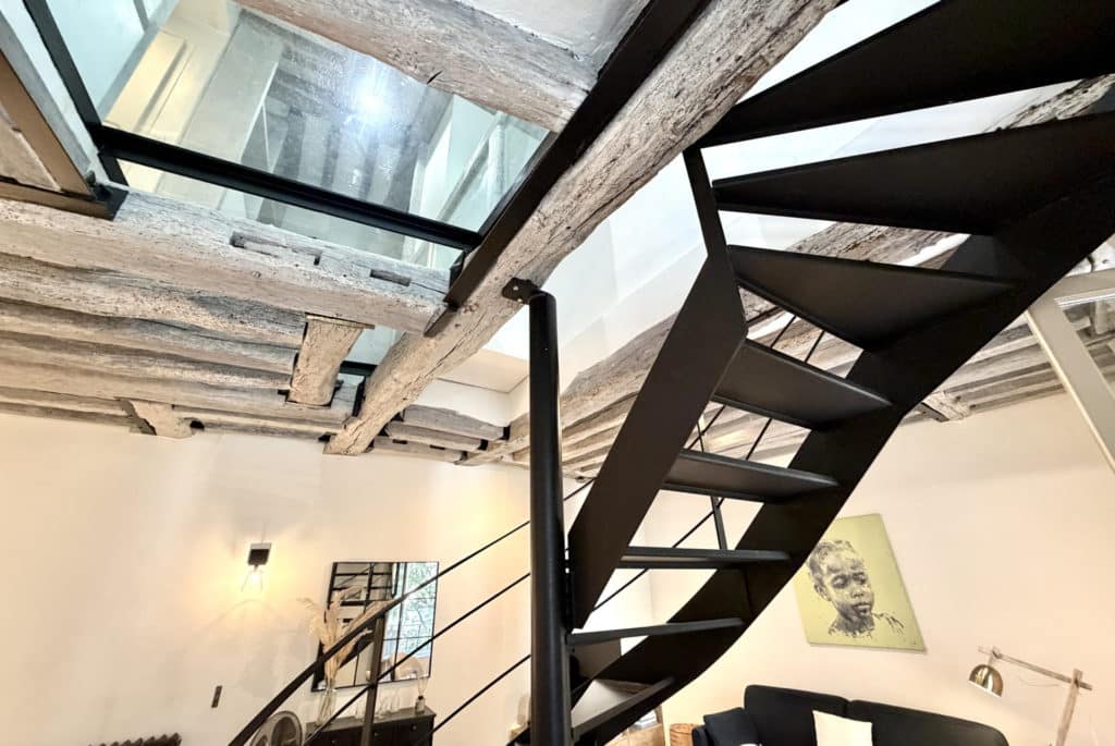 Location Appartement Meublé - 88.82 m² - 3 pièces - 75003 Paris - 203079 - 450191646935