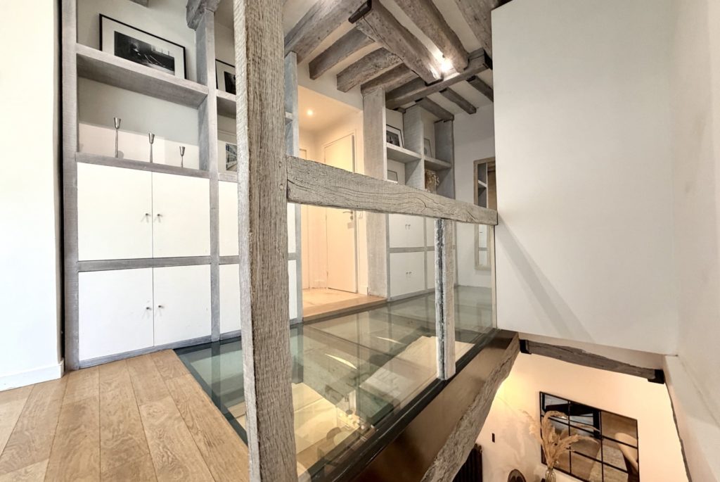 Location Appartement Meublé - 88.82 m² - 3 pièces - 75003 Paris - 203079 - 450191646938