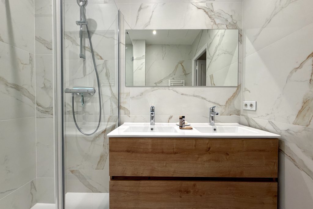 Location Appartement Meublé - 77.06 m² - 3 pièces - 75016 Paris - 216123 - 456822872251