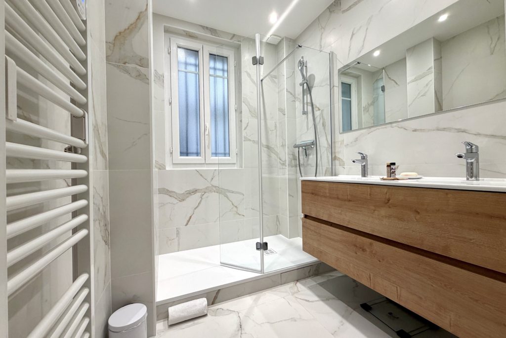 Location Appartement Meublé - 77.06 m² - 3 pièces - 75016 Paris - 216123 - 456822872255