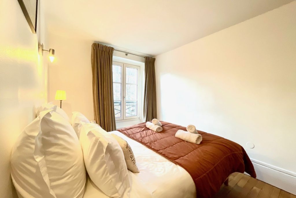 Location Appartement Meublé - 68.01 m² - 3 pièces - 75017 Paris - 217476 - 450149917943