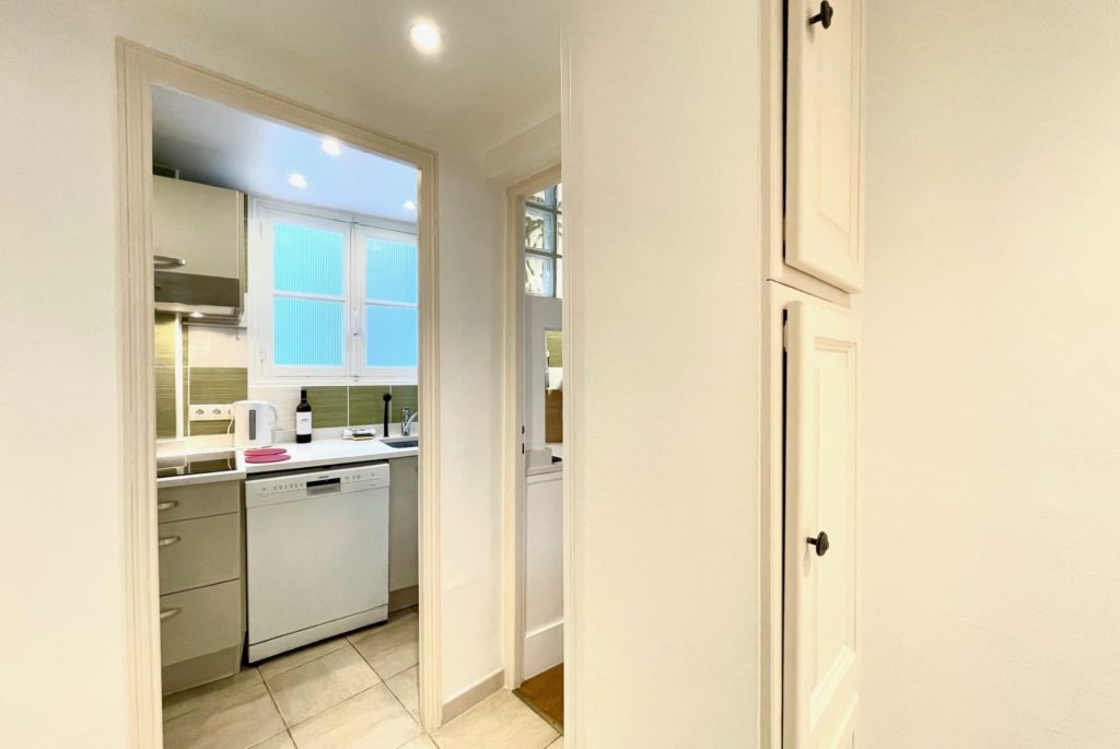 Location Appartement Meublé - 68.01 m² - 3 pièces - 75017 Paris - 217476 - 450149918917