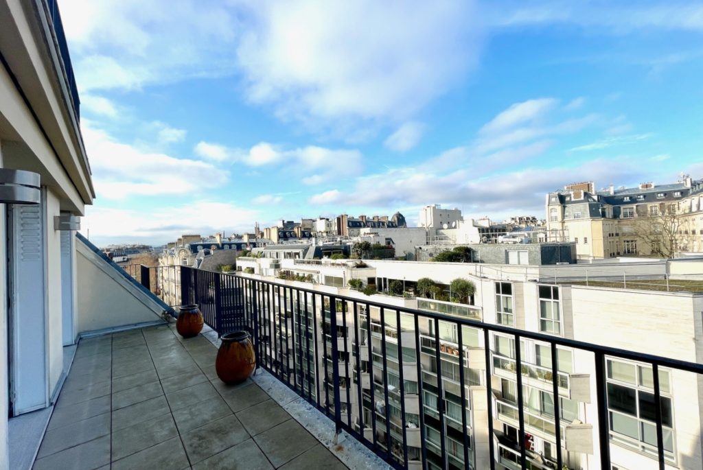 Location Appartement Meublé - 100 m² - 3 pièces - 75116 Paris - 216030 - 450191724766