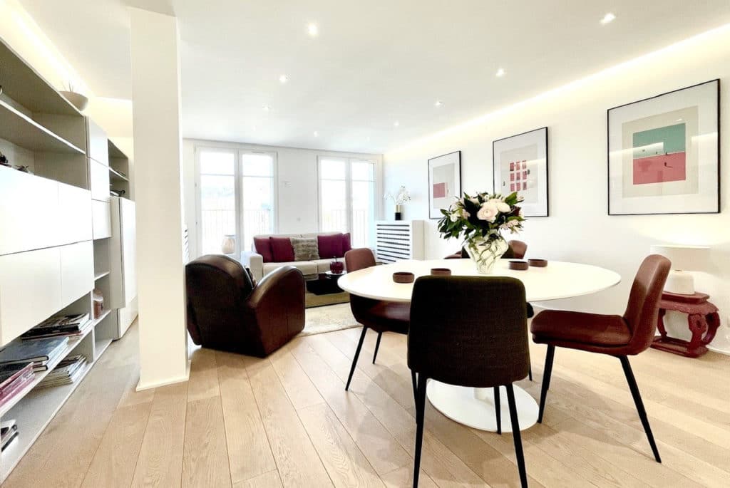 Location Appartement Meublé - 100 m² - 3 pièces - 75116 Paris - 216030 - 450191724784