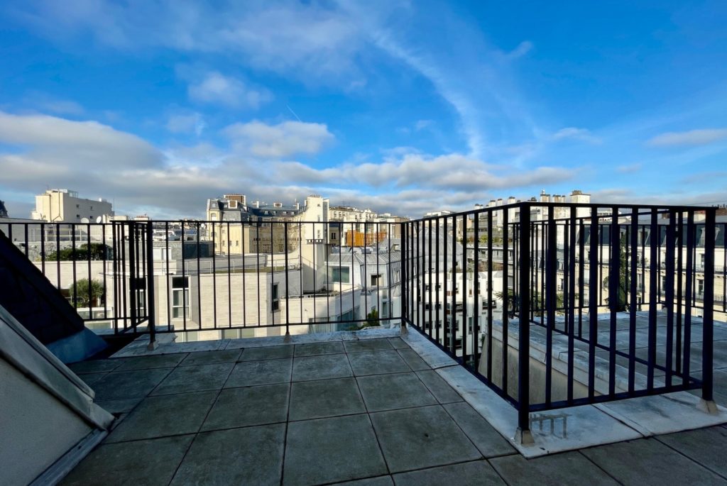 Location Appartement Meublé - 100 m² - 3 pièces - 75116 Paris - 216030 - 372234337505